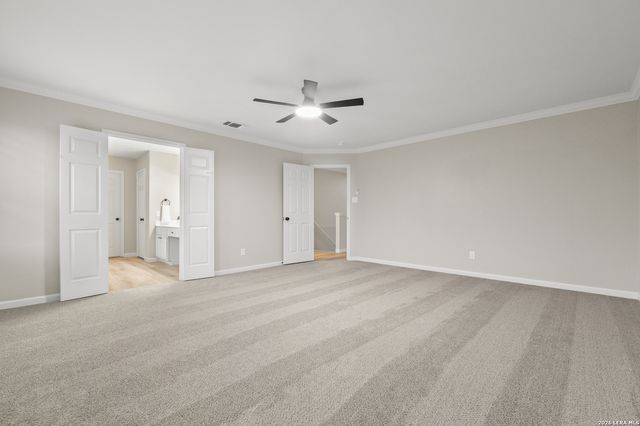 12323 Stable Pond Dr, San Antonio, TX 78249