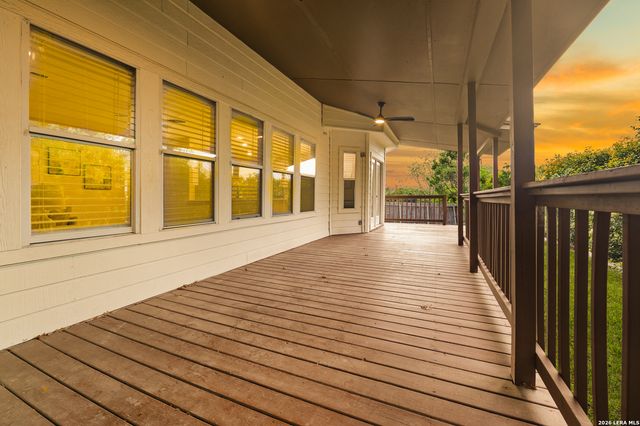 12323 Stable Pond Dr, San Antonio, TX 78249