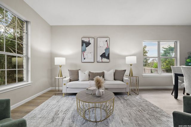 12323 Stable Pond Dr, San Antonio, TX 78249