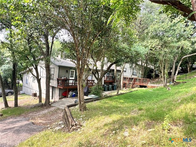 901 Hillyer Street, San Marcos, TX 78666