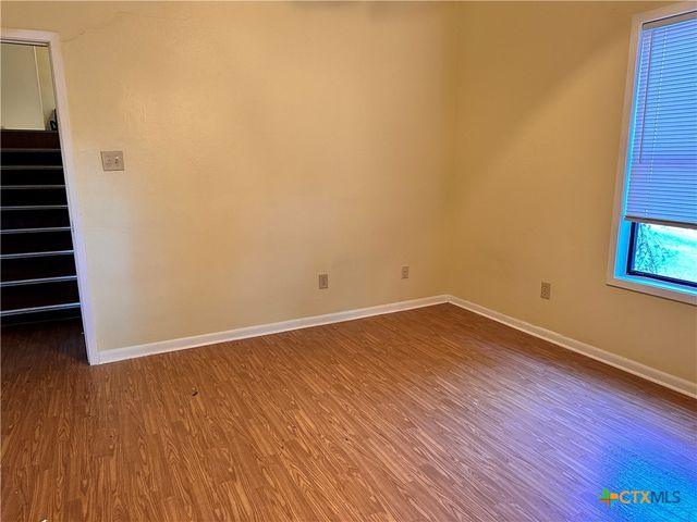 901 Hillyer Street, San Marcos, TX 78666