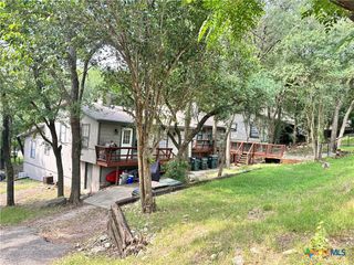 901 Hillyer Street, San Marcos, TX 78666