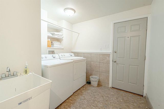 1610 RANDY Lane, Madison, WI 53704