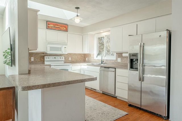 1610 RANDY Lane, Madison, WI 53704