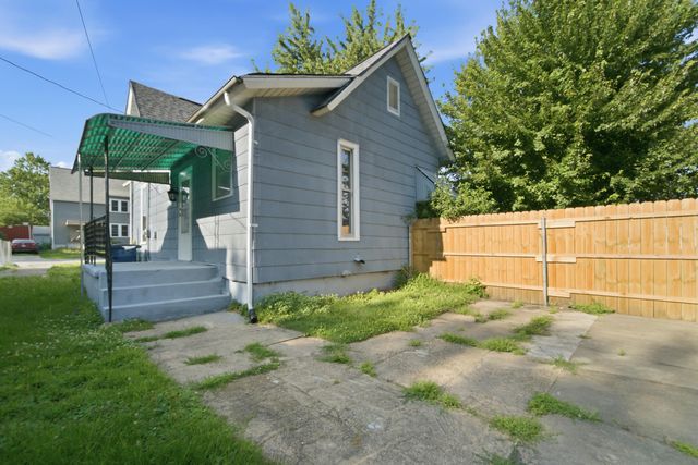 137 E Fulton Street, Michigan City, IN 46360