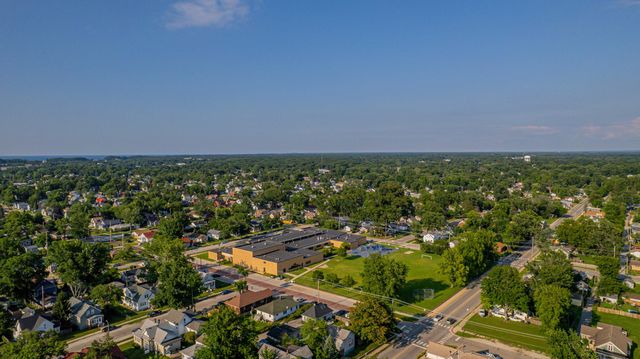 137 E Fulton Street, Michigan City, IN 46360