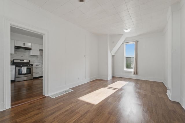 137 E Fulton Street, Michigan City, IN 46360