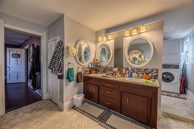 2001a Beck Lane, Lebanon, MO 65536