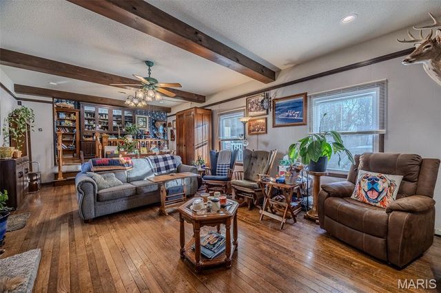 2001a Beck Lane, Lebanon, MO 65536