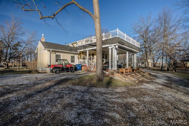 2001a Beck Lane, Lebanon, MO 65536