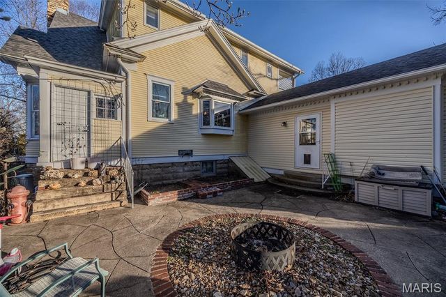 2001a Beck Lane, Lebanon, MO 65536