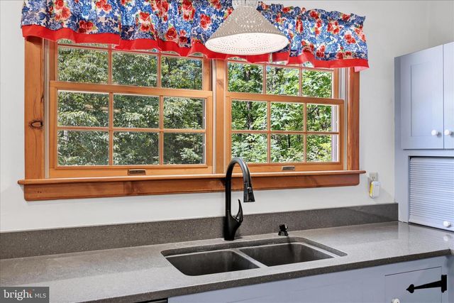 516 DEER CREEK RD, Winchester, VA 22602