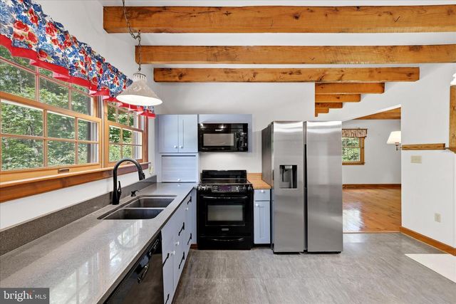516 DEER CREEK RD, Winchester, VA 22602