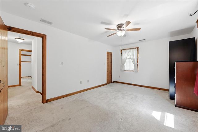516 DEER CREEK RD, Winchester, VA 22602
