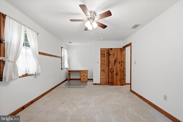 516 DEER CREEK RD, Winchester, VA 22602