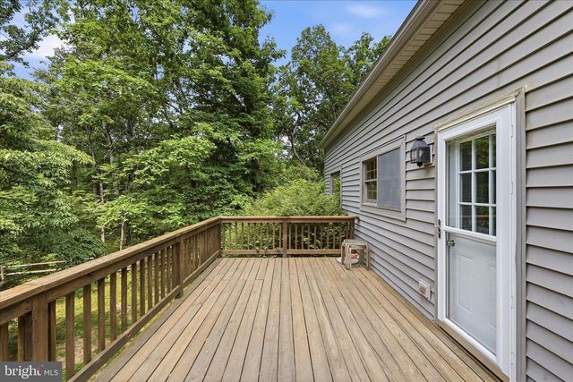 516 DEER CREEK RD, Winchester, VA 22602