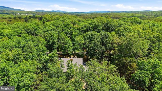 516 DEER CREEK RD, Winchester, VA 22602