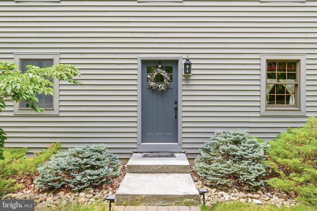 516 DEER CREEK RD, Winchester, VA 22602