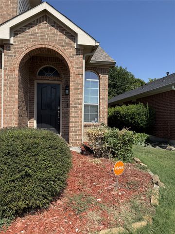 5804 Melanie Court, Fort Worth, TX 76131