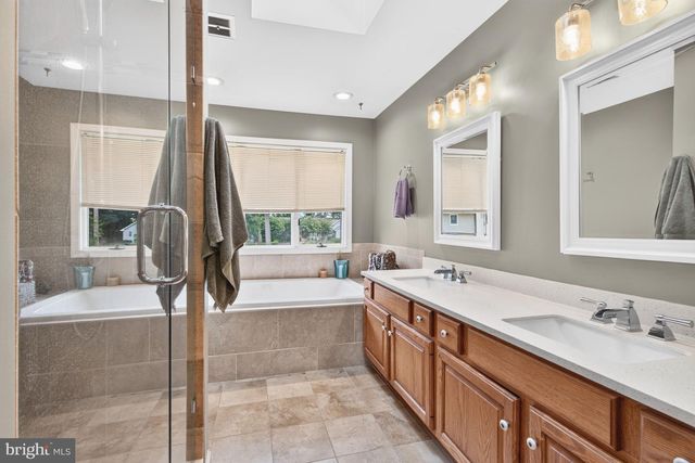 21 CARDIFF RD, Rehoboth Beach, DE 19971