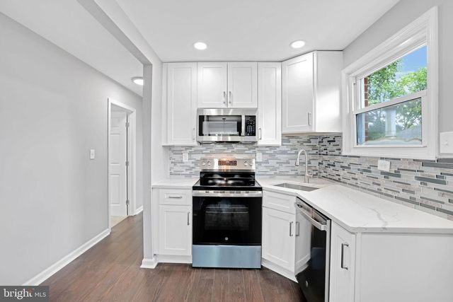 500 47TH PL NE, Washington, DC 20019