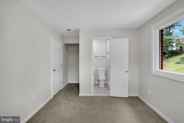 500 47TH PL NE, Washington, DC 20019