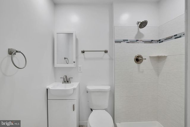 500 47TH PL NE, Washington, DC 20019