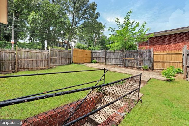 500 47TH PL NE, Washington, DC 20019