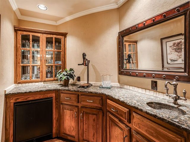 1902 Pin Oak Circle, Norman, OK 73072