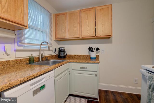 514 FRANKLIN ST, Colonial Beach, VA 22443