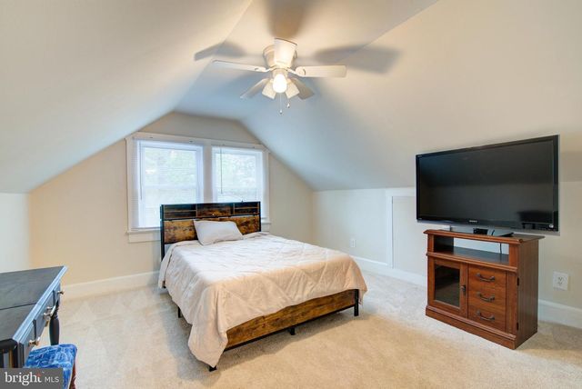 514 FRANKLIN ST, Colonial Beach, VA 22443