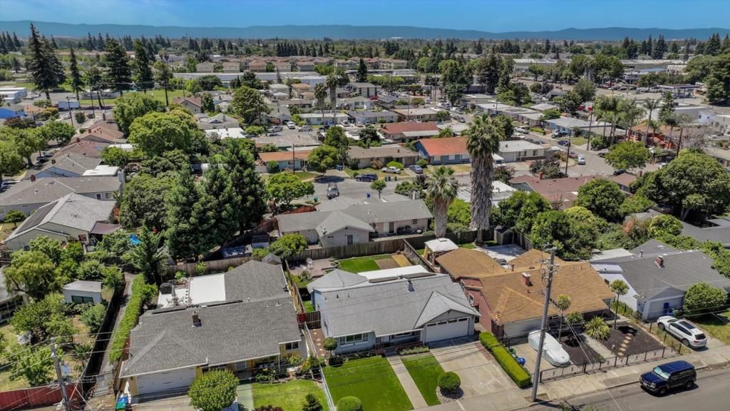 Image 25 of property listing at 24557 Pontiac Street, Hayward, CA 94544