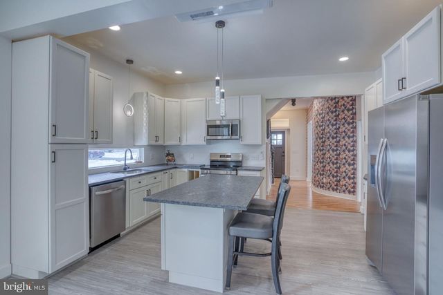 410 WEST ST, Clayton, DE 19938