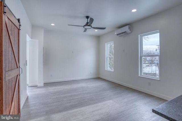 410 WEST ST, Clayton, DE 19938