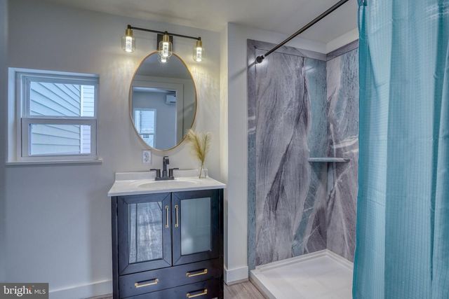 410 WEST ST, Clayton, DE 19938