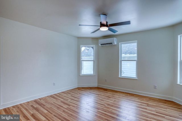 410 WEST ST, Clayton, DE 19938