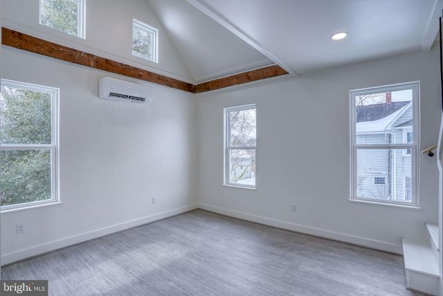 410 WEST ST, Clayton, DE 19938