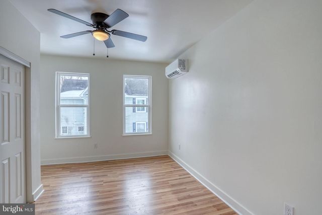 410 WEST ST, Clayton, DE 19938