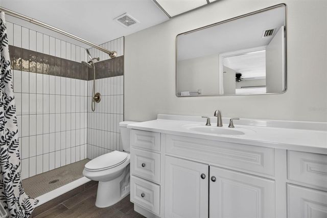 9860 62ND TERRACE N 1048, St Petersburg, FL 33708
