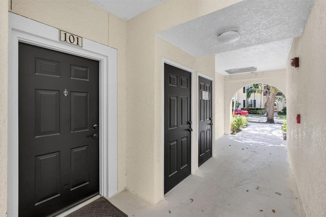 225 Murcia Drive 101, Jupiter, FL 33458