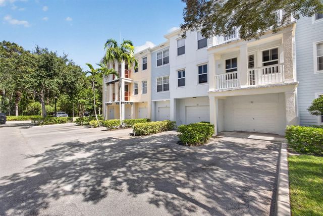 225 Murcia Drive 101, Jupiter, FL 33458