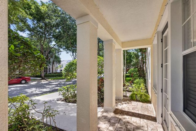 225 Murcia Drive 101, Jupiter, FL 33458