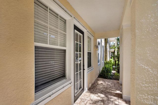 225 Murcia Drive 101, Jupiter, FL 33458