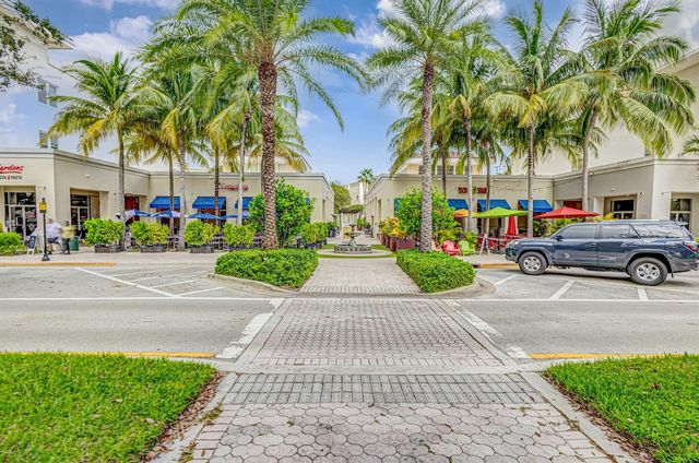 225 Murcia Drive 101, Jupiter, FL 33458