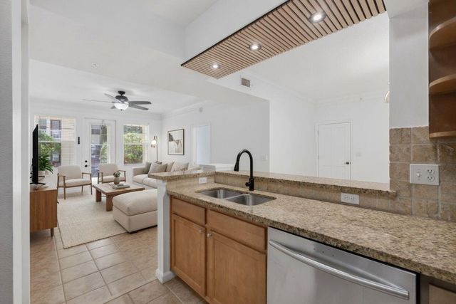 225 Murcia Drive 101, Jupiter, FL 33458