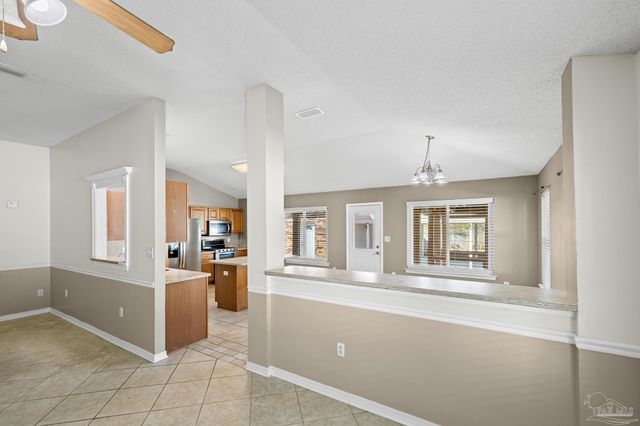 8778 Faye Ct, Navarre, FL 32566