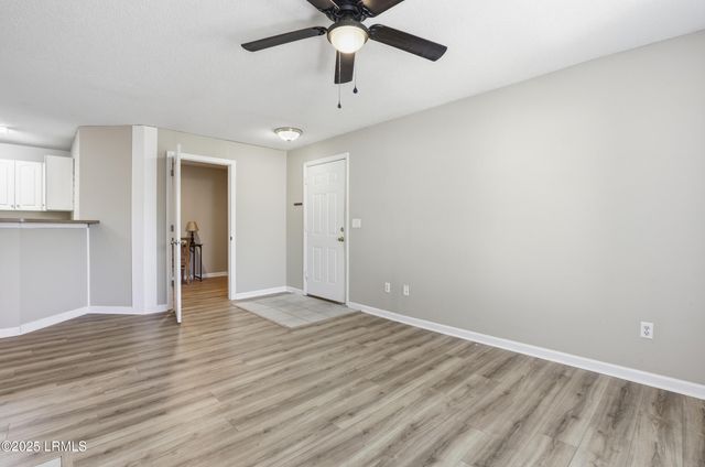 100 Kensington Blvd Apt 717, Bluffton, SC 29910