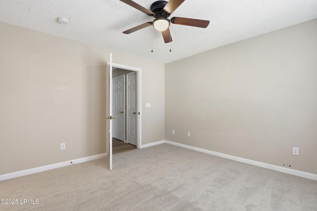 100 Kensington Blvd Apt 717, Bluffton, SC 29910