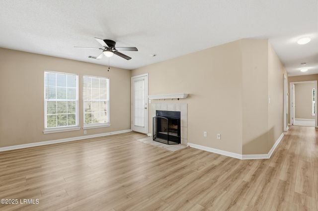 100 Kensington Blvd Apt 717, Bluffton, SC 29910