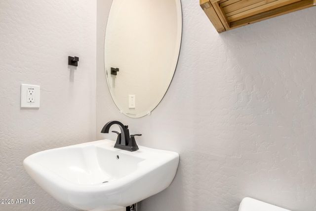 12240 W DESERT SUN Lane, Peoria, AZ 85383